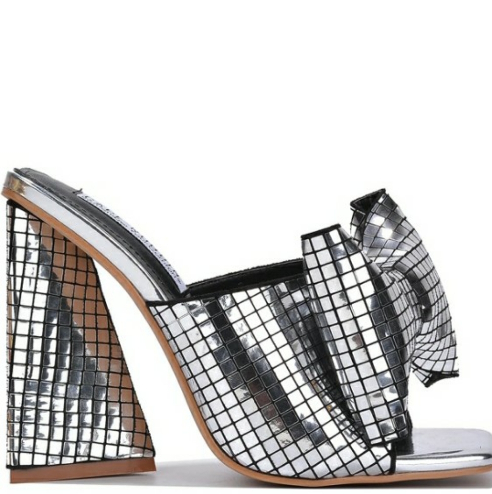 Metallic Open the shoes